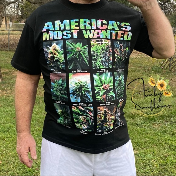 America’s Most Wanted Tee - Picture 3 of 3